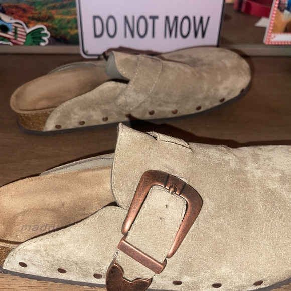 Madden Girl Suede Big Buckle Clog Shoes - Picture 3 of 6